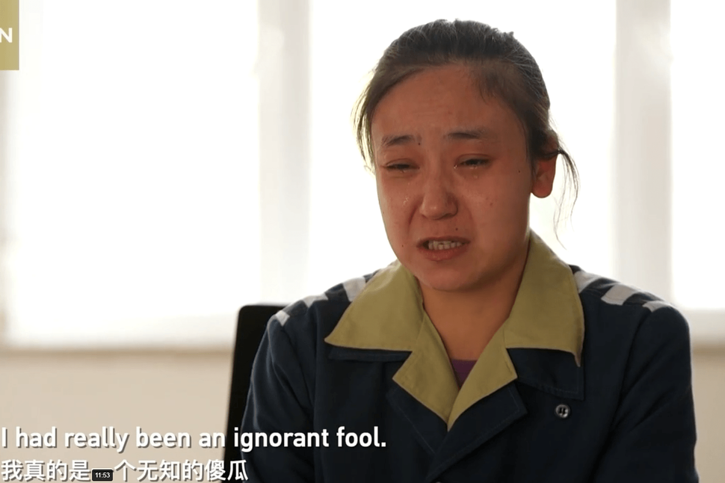 中国最新新疆反恐纪录片发布。图为罪犯在镜头前忏悔。（微博@CGTN视频截图）