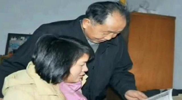 中国38岁女教师爱上65岁清洁工：我爱你，纯粹的你，其他什么都不在乎（组图） - 4