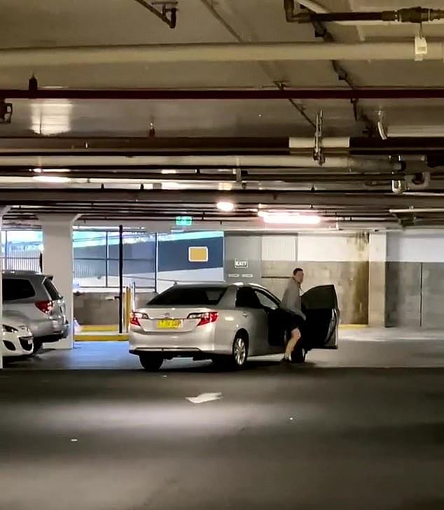 悉尼Woolies停车场发生枪击事件！大批警察赶抵现场，目击者讲述惊魂一刻（视频/组图） - 9