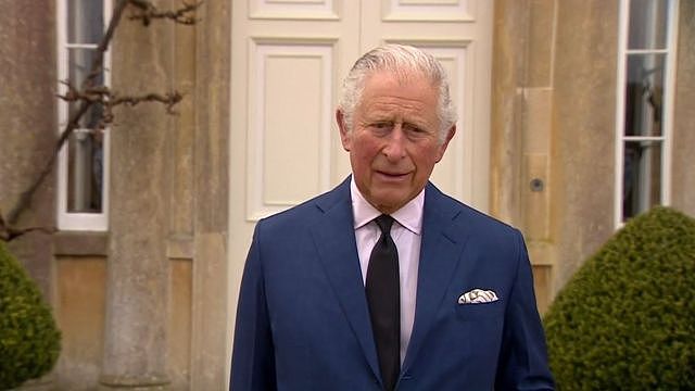 查尔斯王子周六向其父亲致意，表示爱丁堡公爵在过去70年间为女王、王室、国家及英联邦做出了