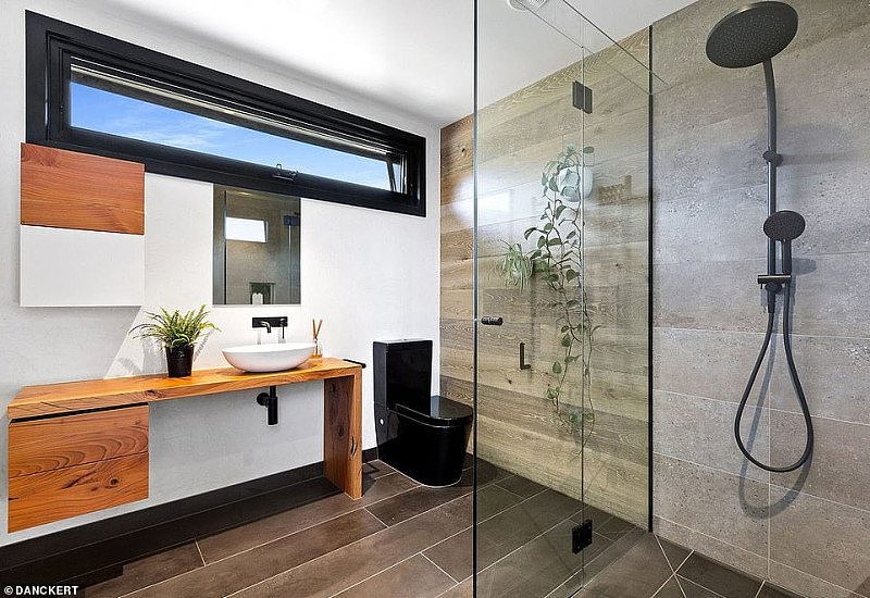 澳洲$250万海滨豪宅层层坐拥美景，户外浴缸为一大特色（组图） - 10