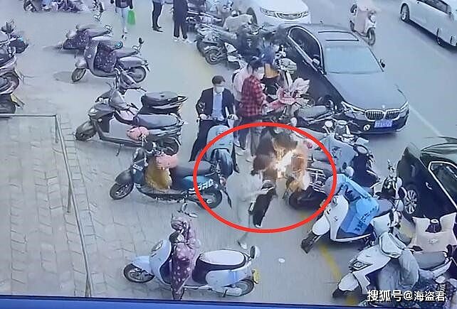 中国男子三星手机爆炸，女友崩溃：现在趴他脸上都看不见睫毛了（视频/组图） - 3