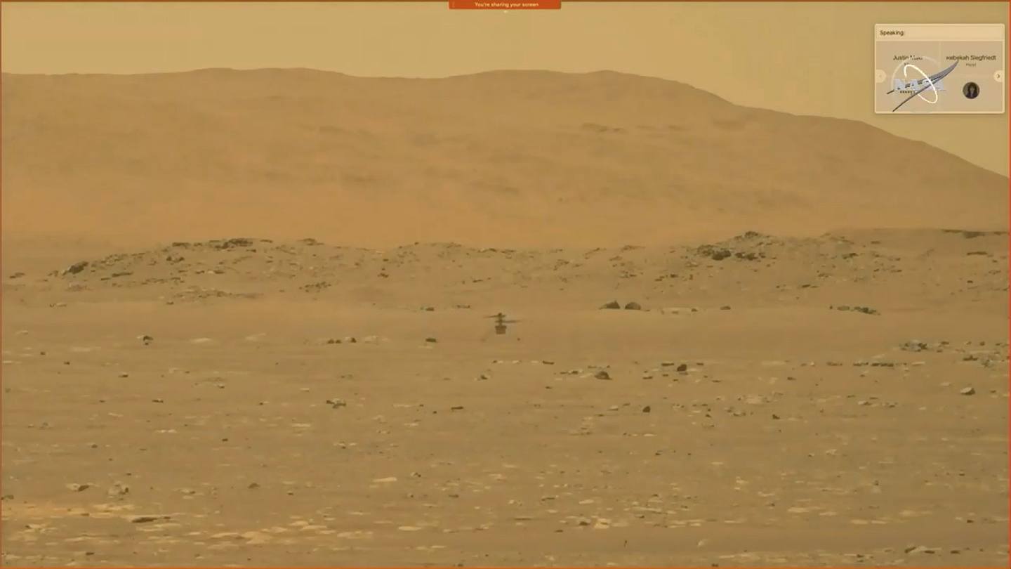 機智號火星試飛：圖為它2021年4月19日在火星表面起飛的一刻。（Reuters）