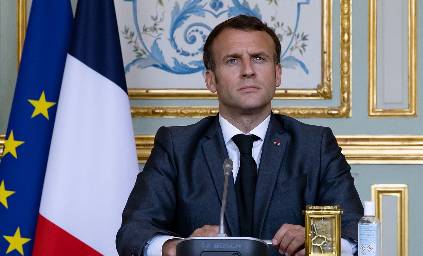 2021年4月22日，法国总统马克龙出席美国主办的气候峰会视频会议。 (AP）