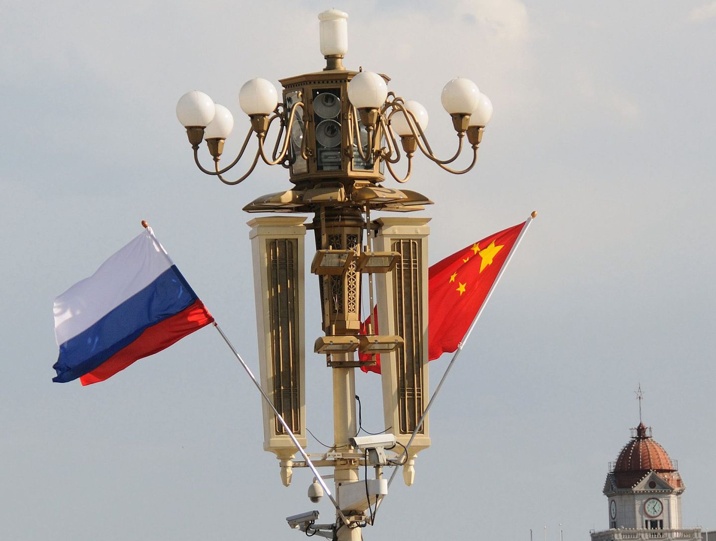 媒体称，一名俄罗斯科学家涉嫌向中国透露航空发动机机密而被判重刑。（视觉中国）