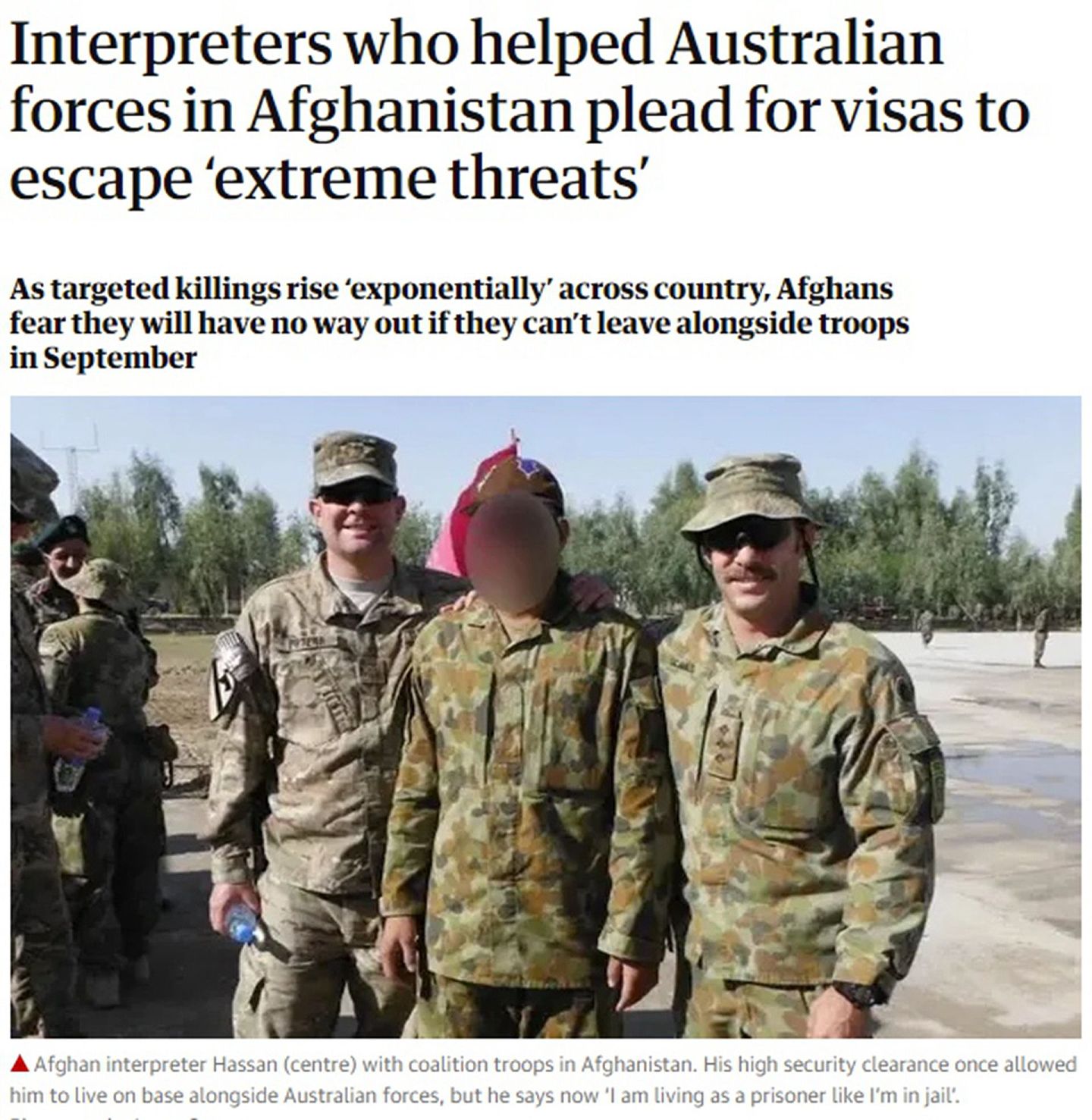 随着澳大利亚军队的撤离，曾担任澳军翻译的当地人成为塔利班的报复目标。（英国《卫报》网站截图）