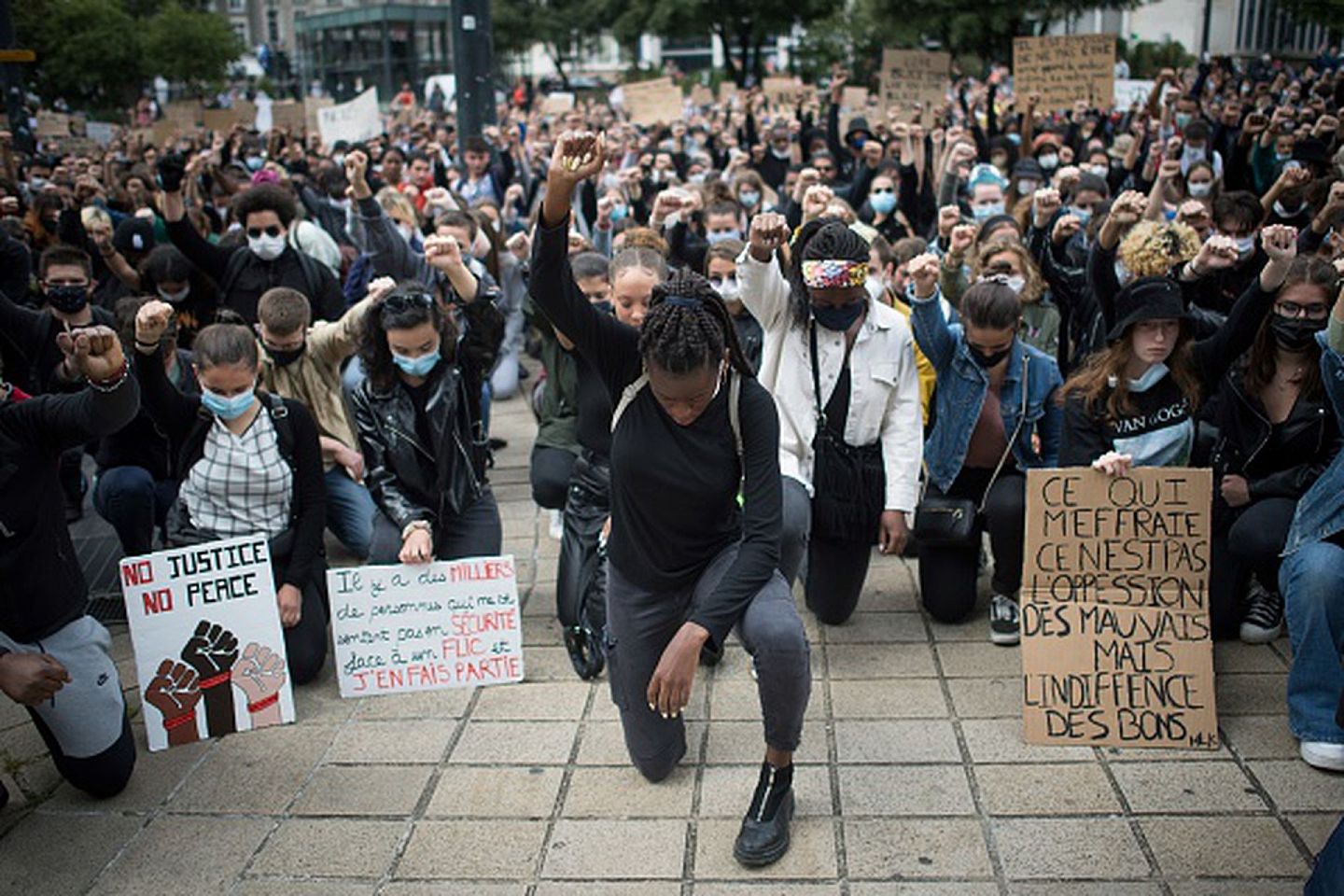 2020年6月8日，法国西部城市南特举行的反种族歧视示威游行。（Getty Images）