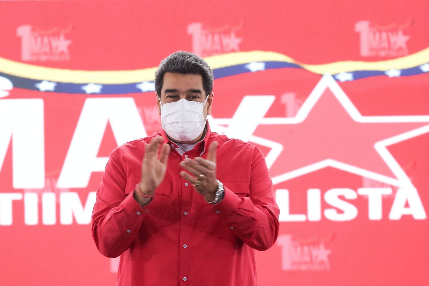 图为5月1日，委内瑞拉总统马杜罗在首都加拉加斯出席庆祝五一劳动节的活动。 （Reuters）