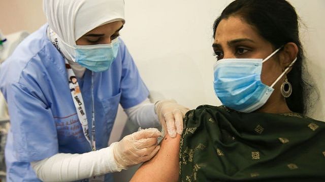 阿联酋接种疫苗