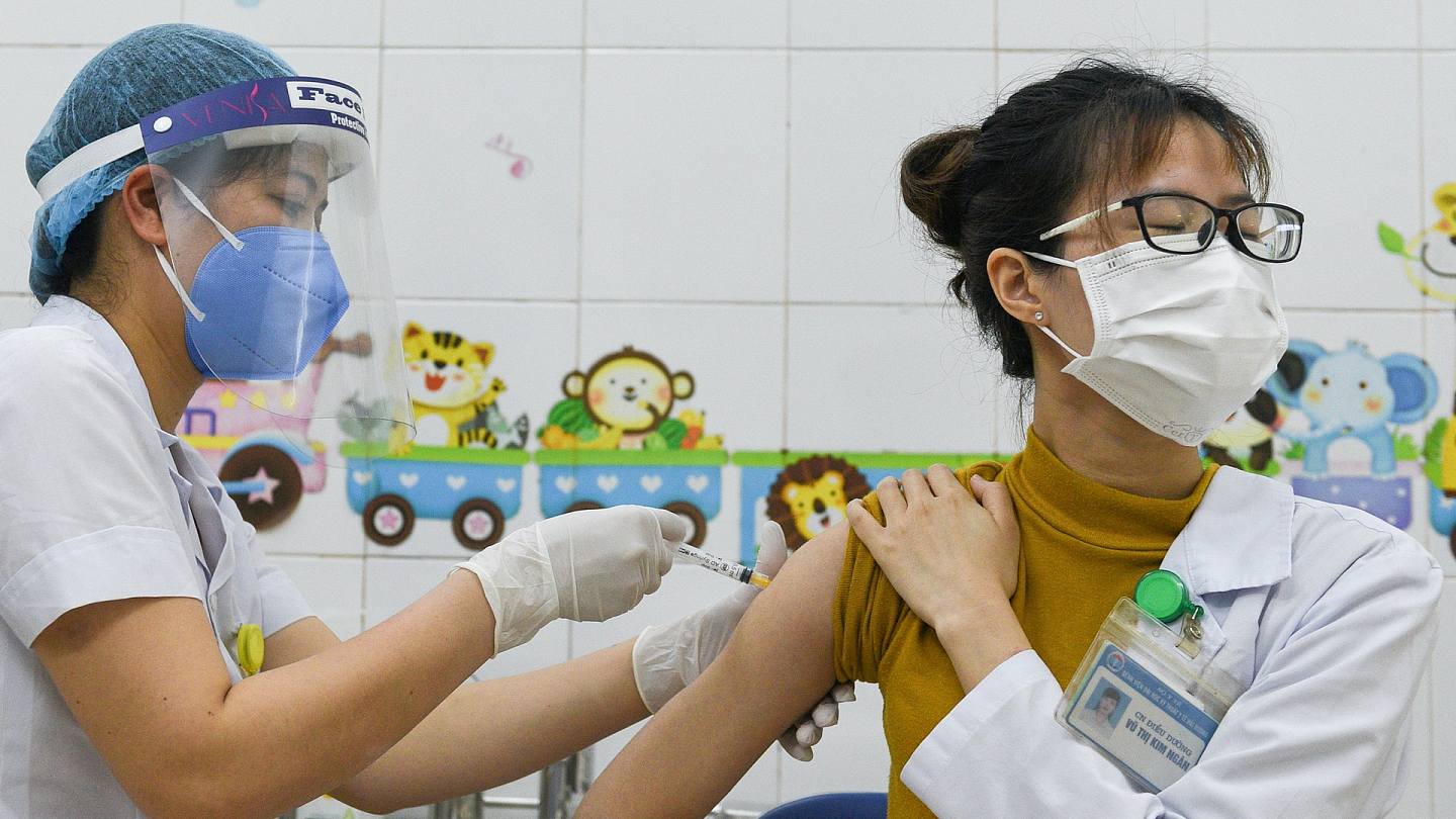 越南35岁女医护人员接种阿斯利康疫苗后死亡（图） - 1