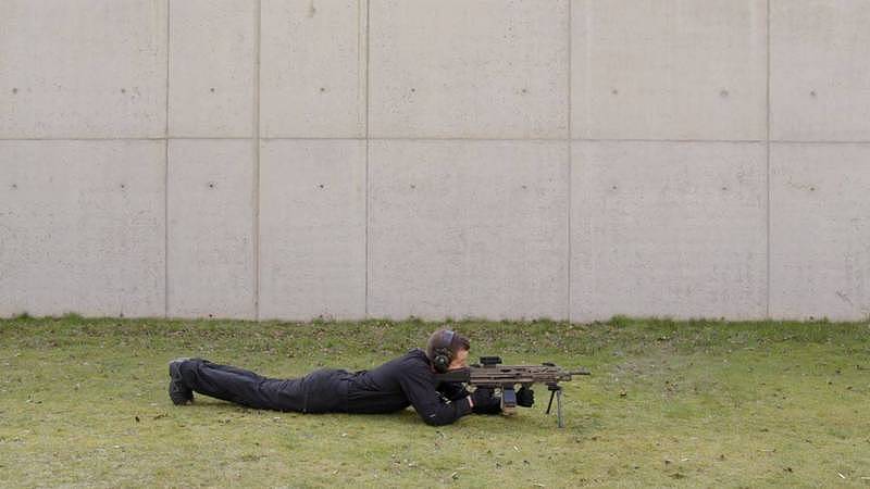 FN EVOLYS™可装上脚架射出机枪火力。 （图撷自FN Herstal官网）