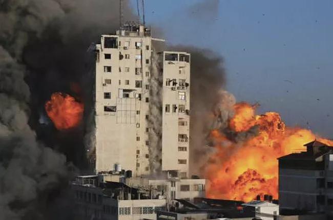 “以色列拒绝停火”！4个孩子全被空袭炸死，巴勒斯坦父亲绝望喊叫（视频/组图） - 2