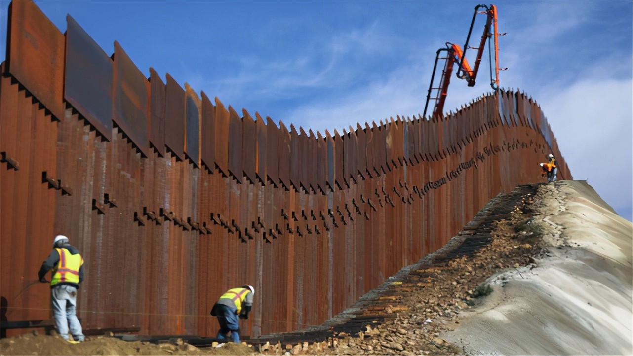 把边境墙修起来！拜登也开始追随特朗普脚步，强势解决移民问题
