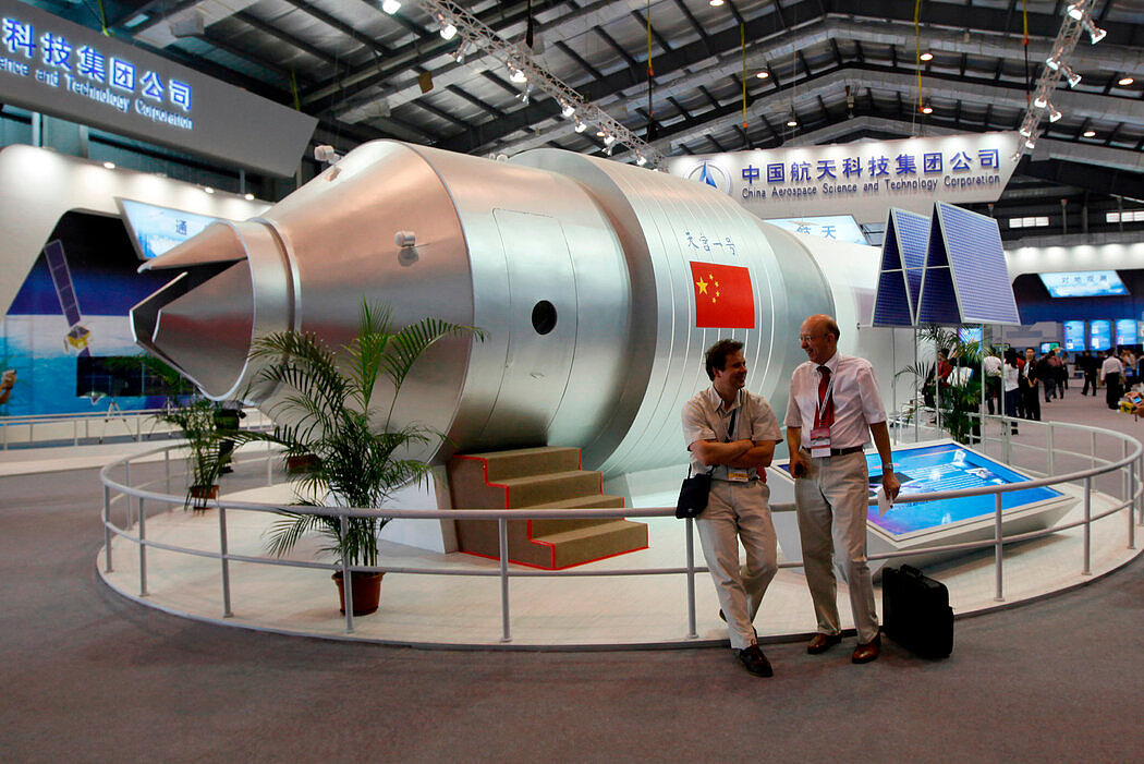 2010年珠海展览会上，中国首个空间站的模型。