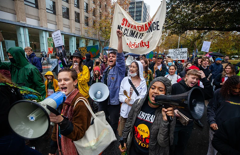 全澳50多地爆发游行示威！数千名学生涌入悉尼CBD，批莫里森政府“不关心澳洲未来”（组图） - 9