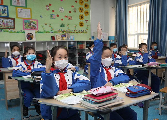 国内疫情再次“反扑”！广东2名学生感染，更可怕的是“新冠并发症”（组图） - 8