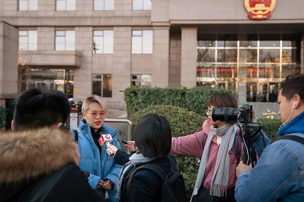 徐枣枣提起诉讼，挑战中国禁止单身女性冷冻卵子的禁令。