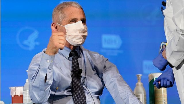 Dr Fauci gets his vaccine jab