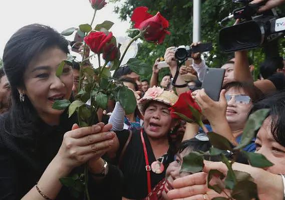 前泰国美女总理英拉：被迫逃亡，今成中国企业董事长，风光依旧！（组图） - 9