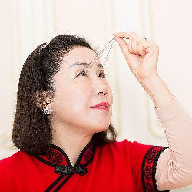 中国女子睫毛长达20.5厘米，打破吉尼斯记录，医生对此现象也很困惑（组图） - 4