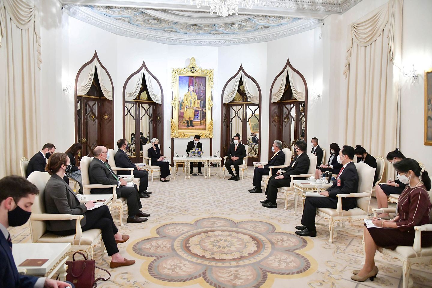 2021年6月2日，美国副国务卿谢尔曼与泰国总理巴育举行会晤。（Reuters）