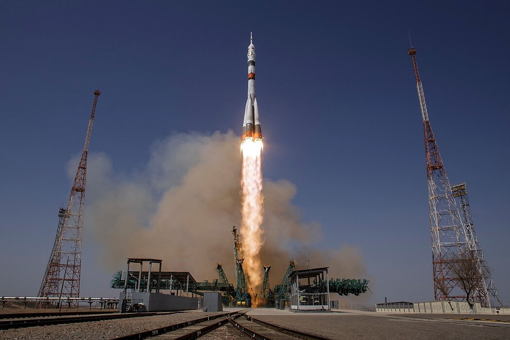 俄罗斯航天器于4月发射前往国际空间站。俄罗斯官员表示，一旦当前协议于2024年结束，他们可能会退出空间站。