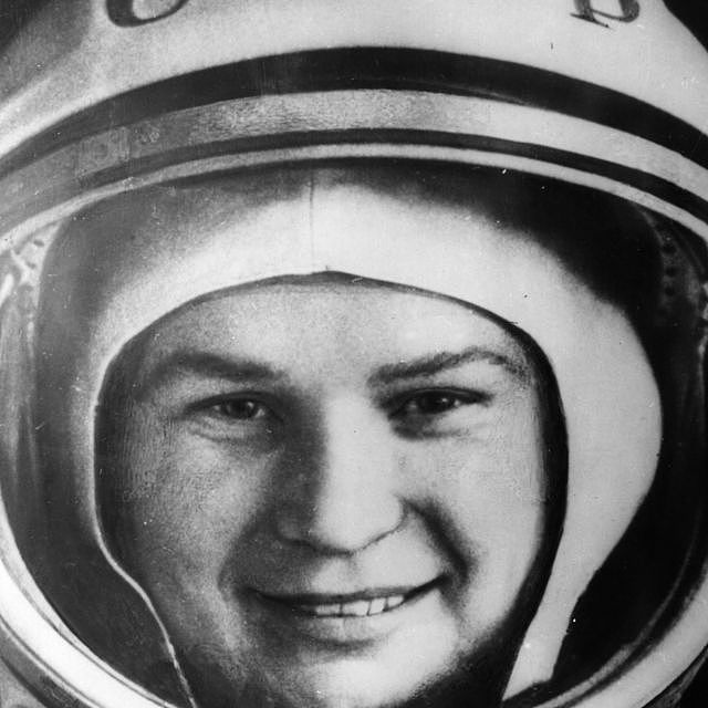 瓦莲京娜·捷列什科娃（Valentina Tereshkova）