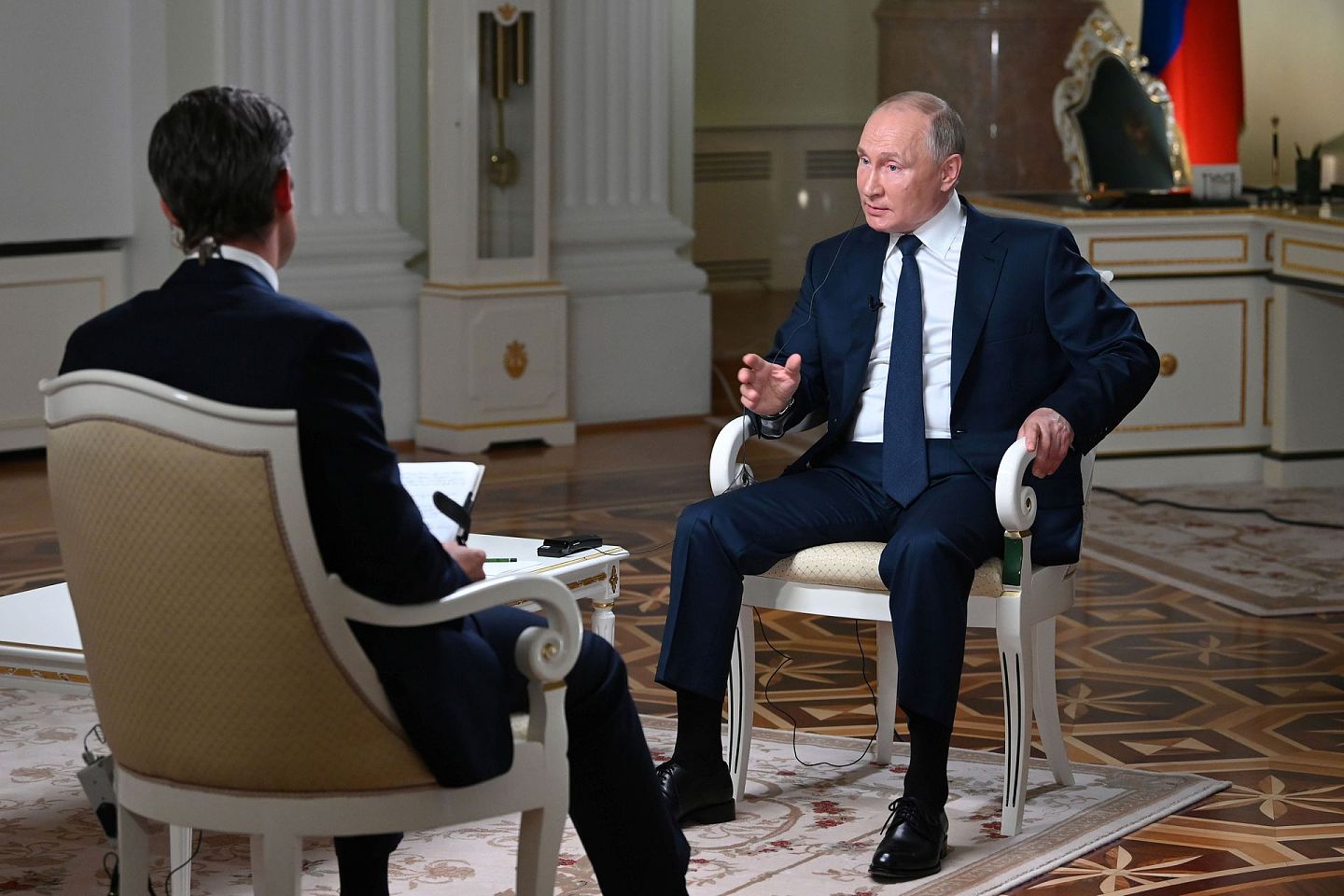 普京在专访中多次被问到敏感问题，他都一一犀利反驳。（Reuters）