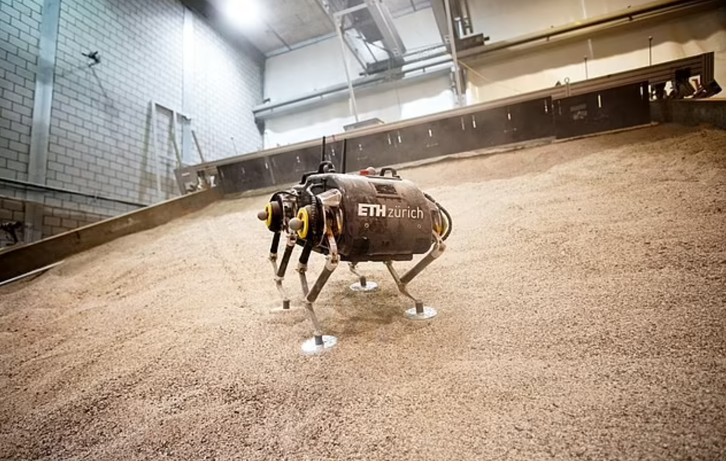 德国瑞士研制四足机器人，将成为首个在火星上行走的动力机器