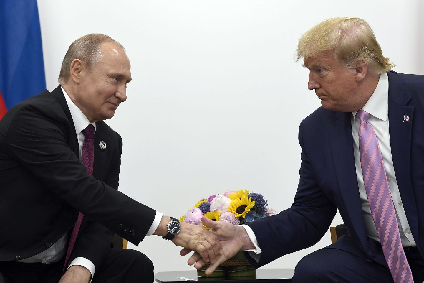 民主党人士指控普京在2016年干涉选举，让特朗普当选，恐影响美俄两国进一步合作。（AP）