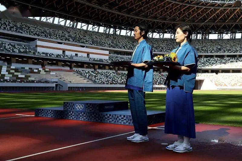 东京奥运会志愿者礼服公布 日本网友公开抵制（组图） - 7