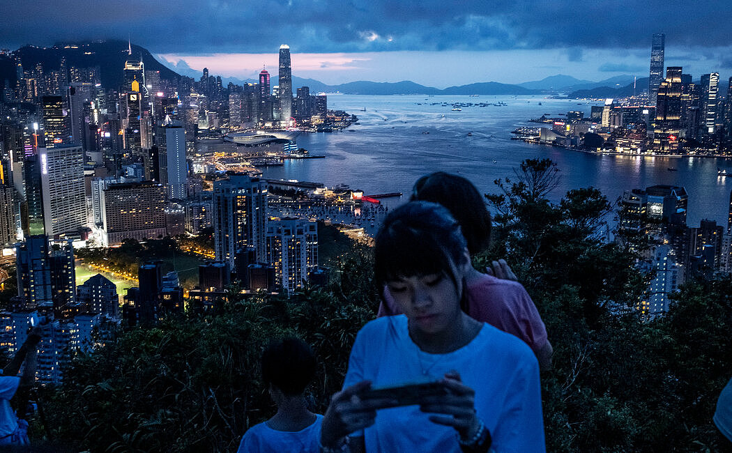 在一年前对香港实施了涉及范围广泛的国家安全法后，北京正在努力把香港变成另一个内地常见的大城市。