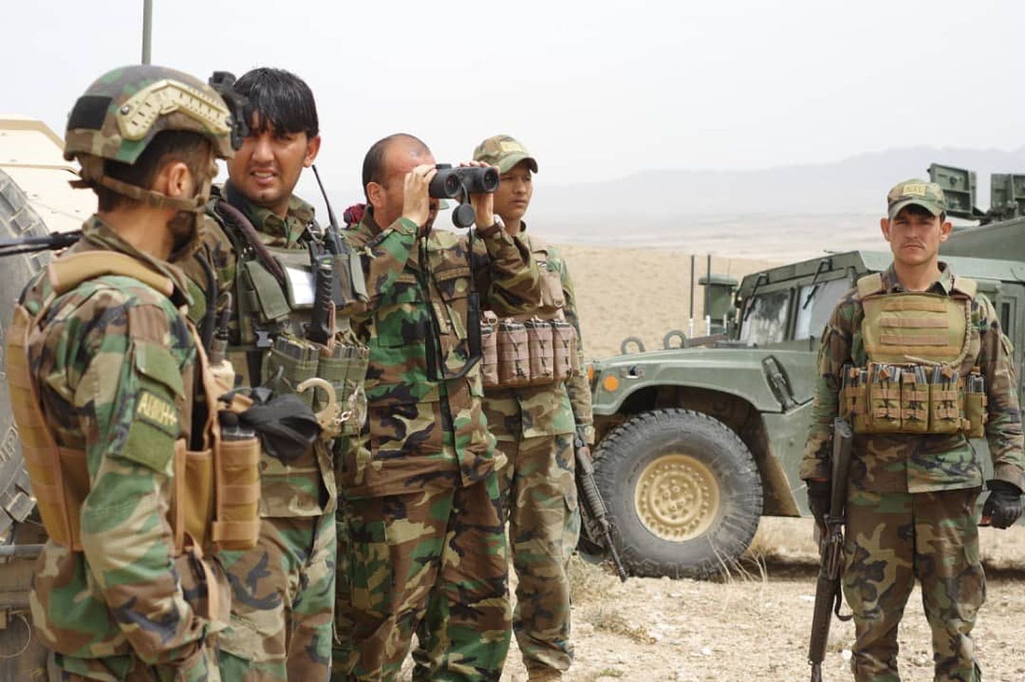 在坎大哈，阿富汗军警宣布打退了塔利班袭击，但这种在美国顾问帮助下取得的胜利并不容易。（liveumap网页截图）
