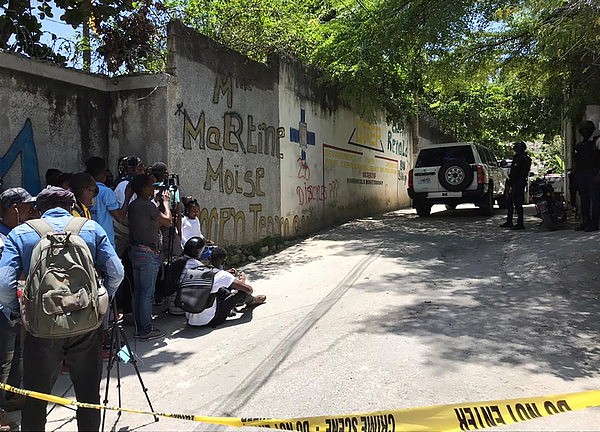 ▲▼海地总统遇刺后，其住宅外围已被封锁。 （图／路透）