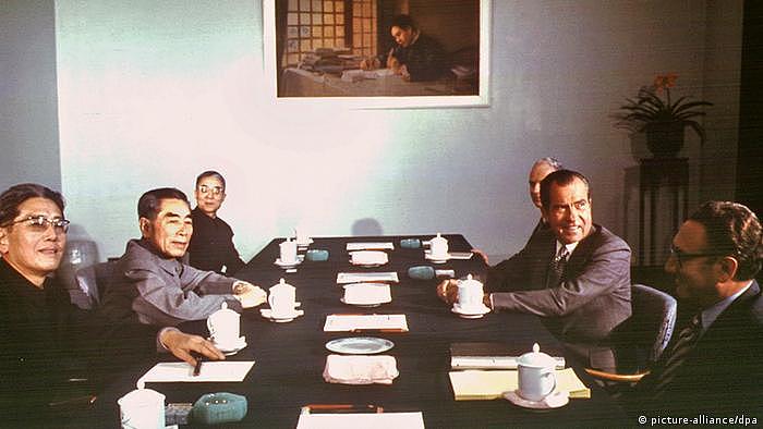 Bildergalerie China Geschichte USA Besuch von Richard Nixon und Henry Kissinger 1972