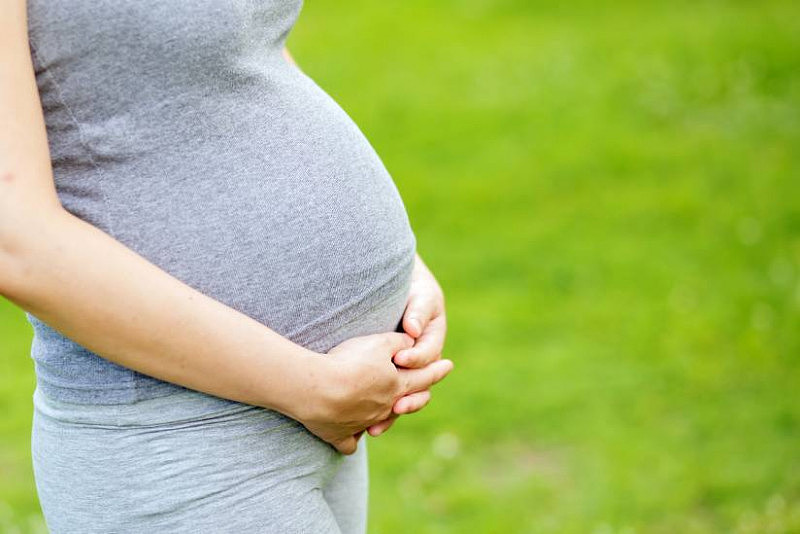 pregnant-woman-belly.jpg,0