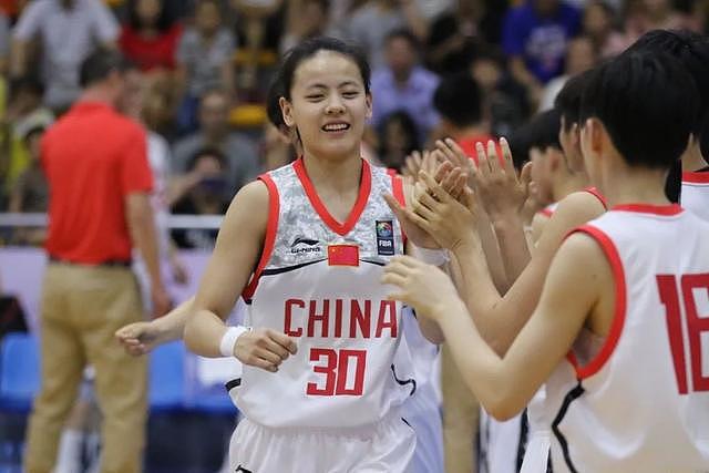 帅到上好几次热搜！19岁中国女篮运动员帅到出圈，颜值不输男明星（组图） - 51