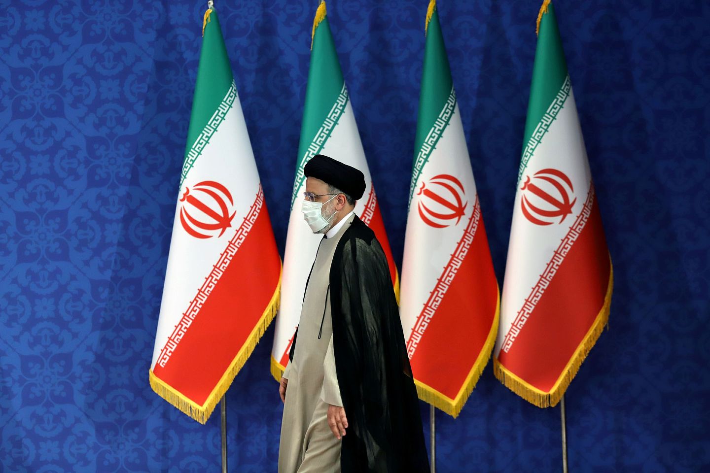 2021年6月21日，伊朗当选总统莱希出席在德黑兰举行的记者会。（Reuters）