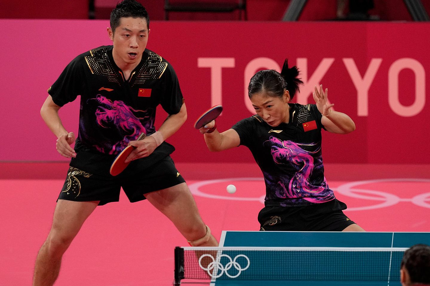 中国乒乓球混双组合爆冷不敌日本队。（AP）