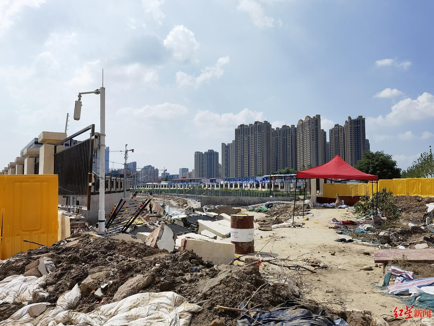 郑州地铁5号线“进水口”调查：众所周知的洼地，曾因排水能力差被要求改造