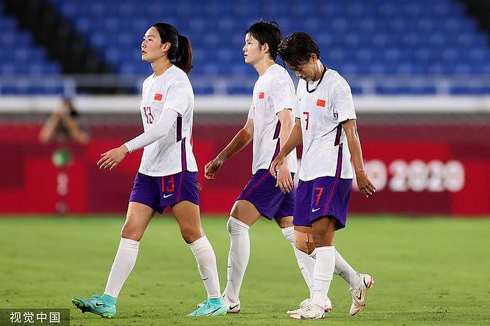 中国女足2-8荷兰女足小组垫底出局，3战狂丢17球破纪录，创奥运历史最差成绩（组图） - 1