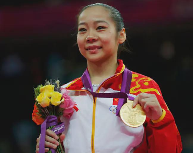 中国最矮奥运冠军身高1米37，退役后迎来二次发育，如今成女神（组图） - 1