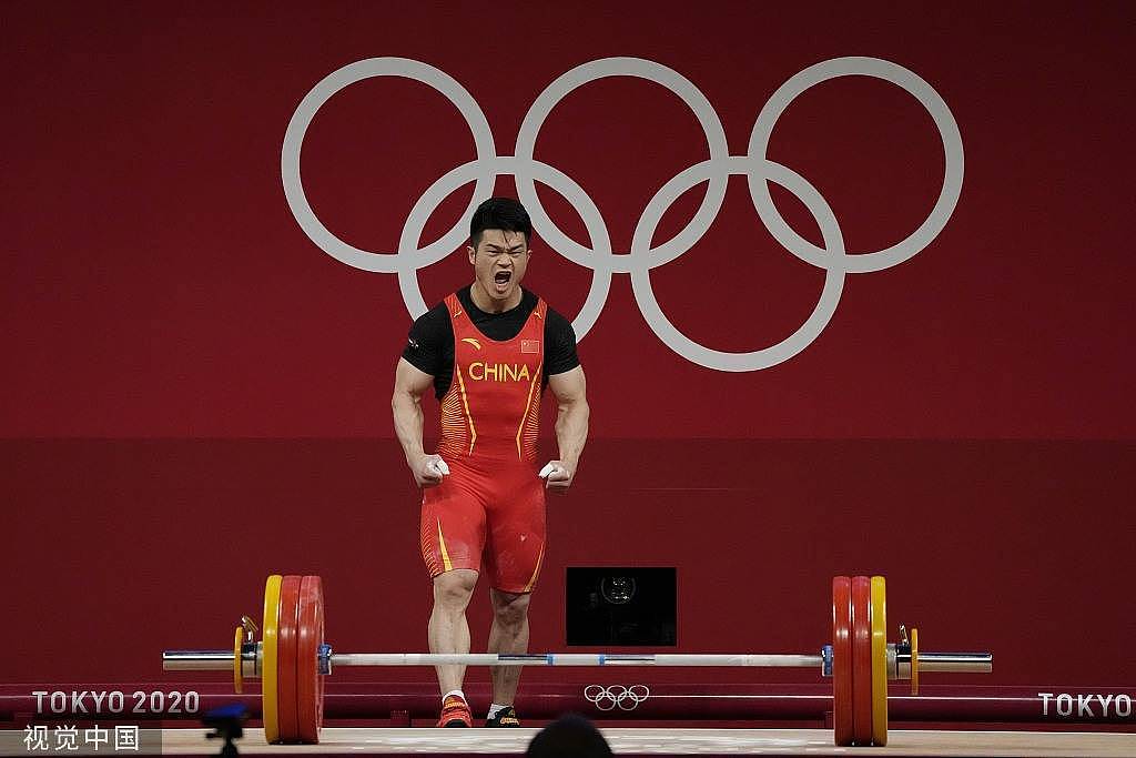 中国代表团第12金！石智勇破世界纪录称霸男子举重73公斤级（图） - 1