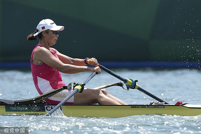 女子单人双桨新西兰选手夺冠 江燕获第6名（组图） - 2