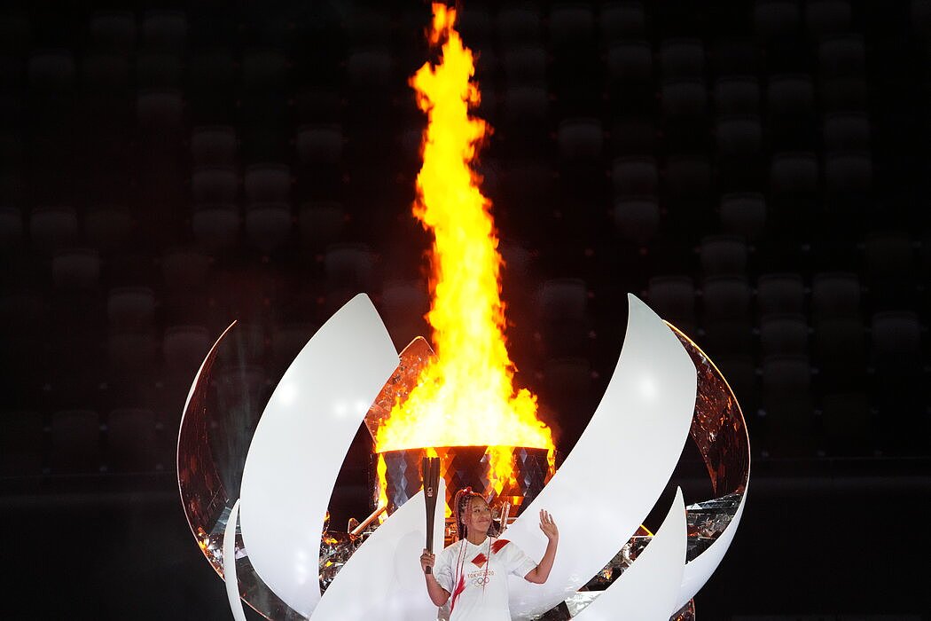 上周，大坂直美在开幕式上点燃了奥运主火炬。