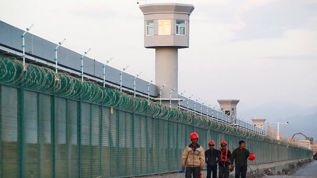 2018年，中国当局在新疆各地迅速而广泛地建立起庞大的营地和监狱系统。