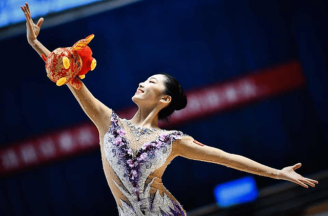 中国体操队美女如云、游泳队帅哥扎堆，他们不当运动员也能靠脸吃饭（组图） - 27