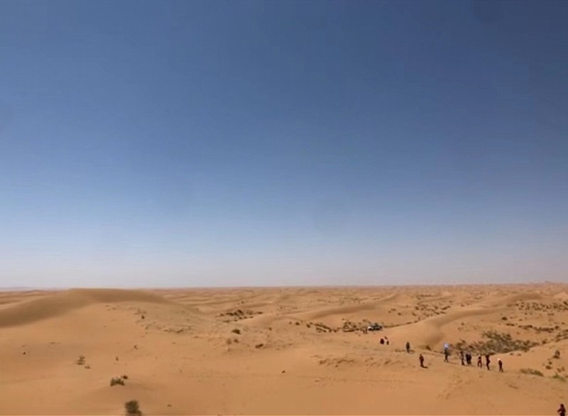16岁高中生参加沙漠探险项目身亡！同行学生称未见随队医护
