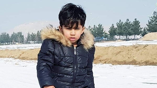 ▲▼阿富汗的5岁男童马吉迪（Mohammed Munib Majeedi）与家人逃亡到英国后，意外从饭店窗户坠楼身亡。（图／翻摄自Facebook）