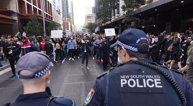 最高罚款$50万！Uber及出租车禁入悉尼CBD，1500名警员上街巡查，严防示威者聚集（视频/组图） - 4